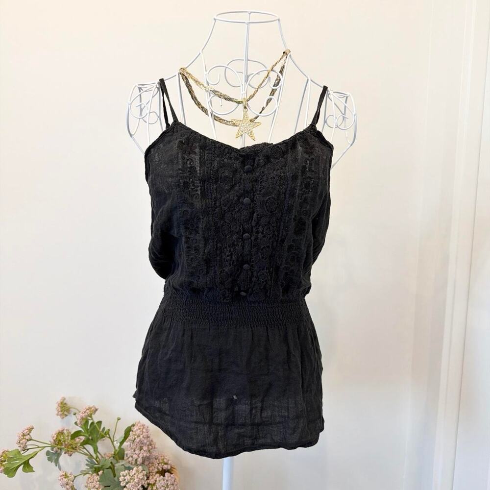 Cute vintage y2k black peplum button lace embroidered tank